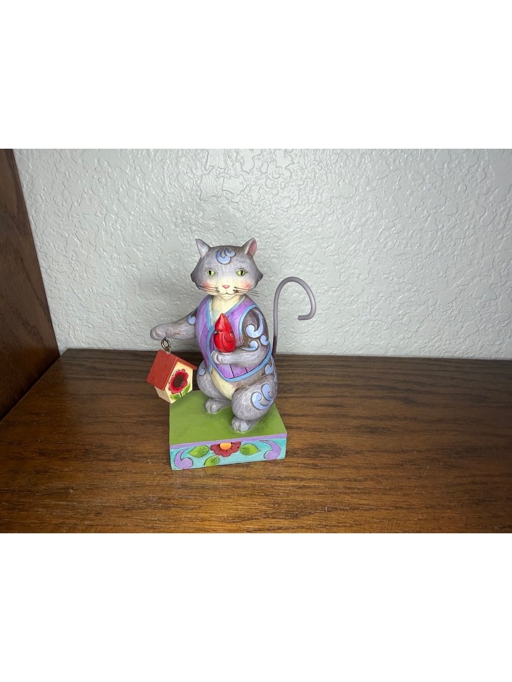 Jim Shore Cat Figurine – Love creatures great and small